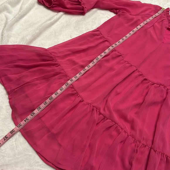 NWT Vince‎ Camuto Women’s Long Sleeve Tiered Romantic Flowy Barbiecore Dress Med - Picture 6 of 9